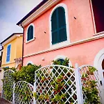 Conero Casa - Di Numana In Piazzale Eolie 6 Con Parcheggio Esclusivo Marcelli